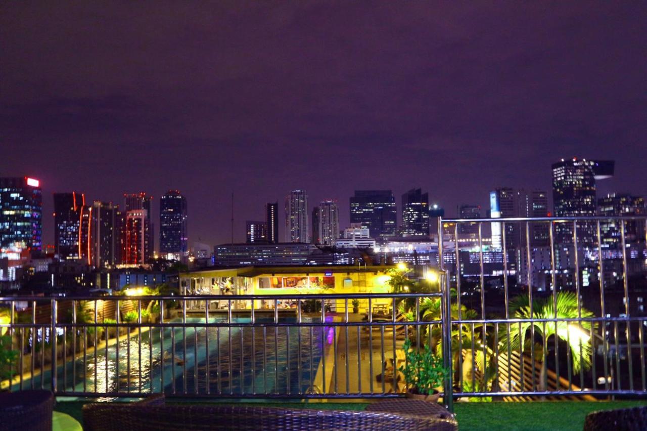 Witchuwan Apartel Bangkok Esterno foto